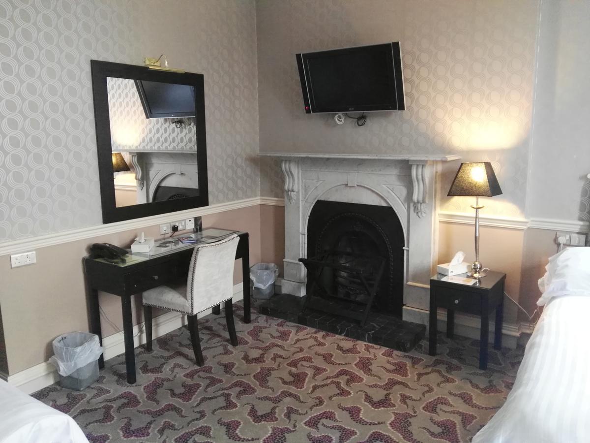 Naas Court Hotel Exterior foto